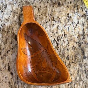 Hand-Carved Wooden Scoop Bowl - Warm Honey Brown